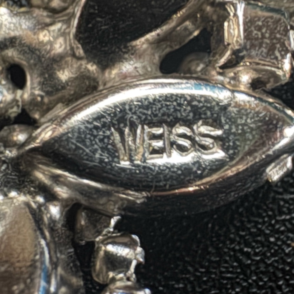 WEISS Rhinestone Necklace - Picture 3 of 8